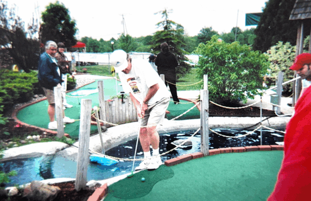 mini golf | ROCK 102 WAQY